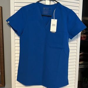 New figs Catarina scrub top royal blue